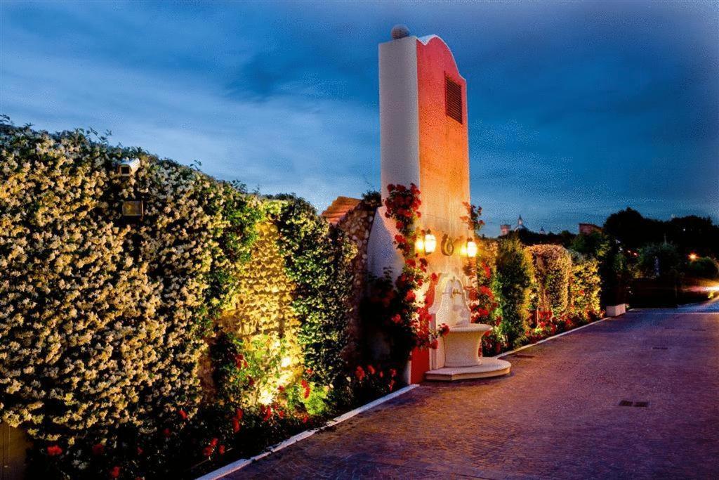 Vip'S Motel Luxury Accommodation & Spa Lonato del Garda Exterior foto