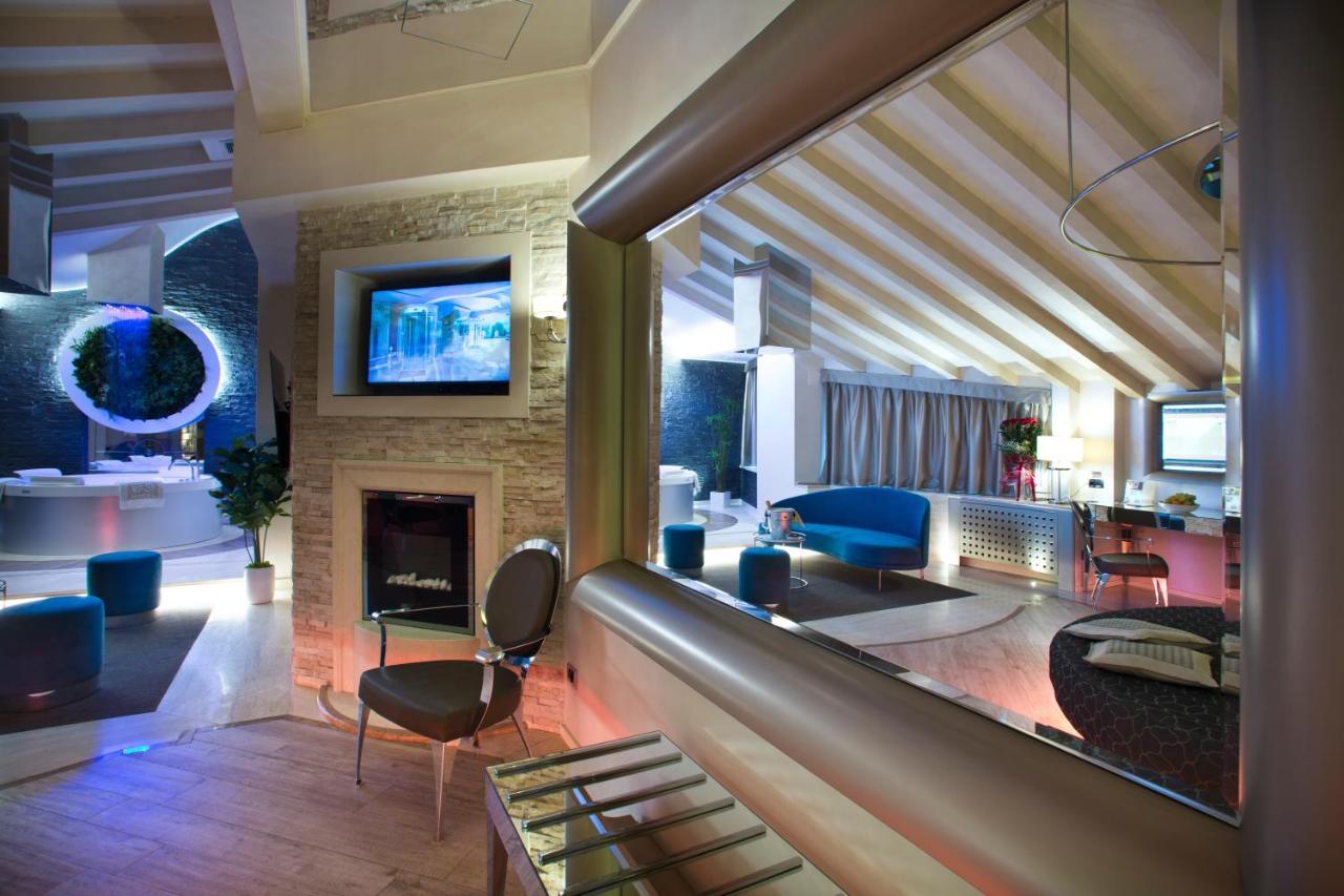 Vip'S Motel Luxury Accommodation & Spa Lonato del Garda Exterior foto