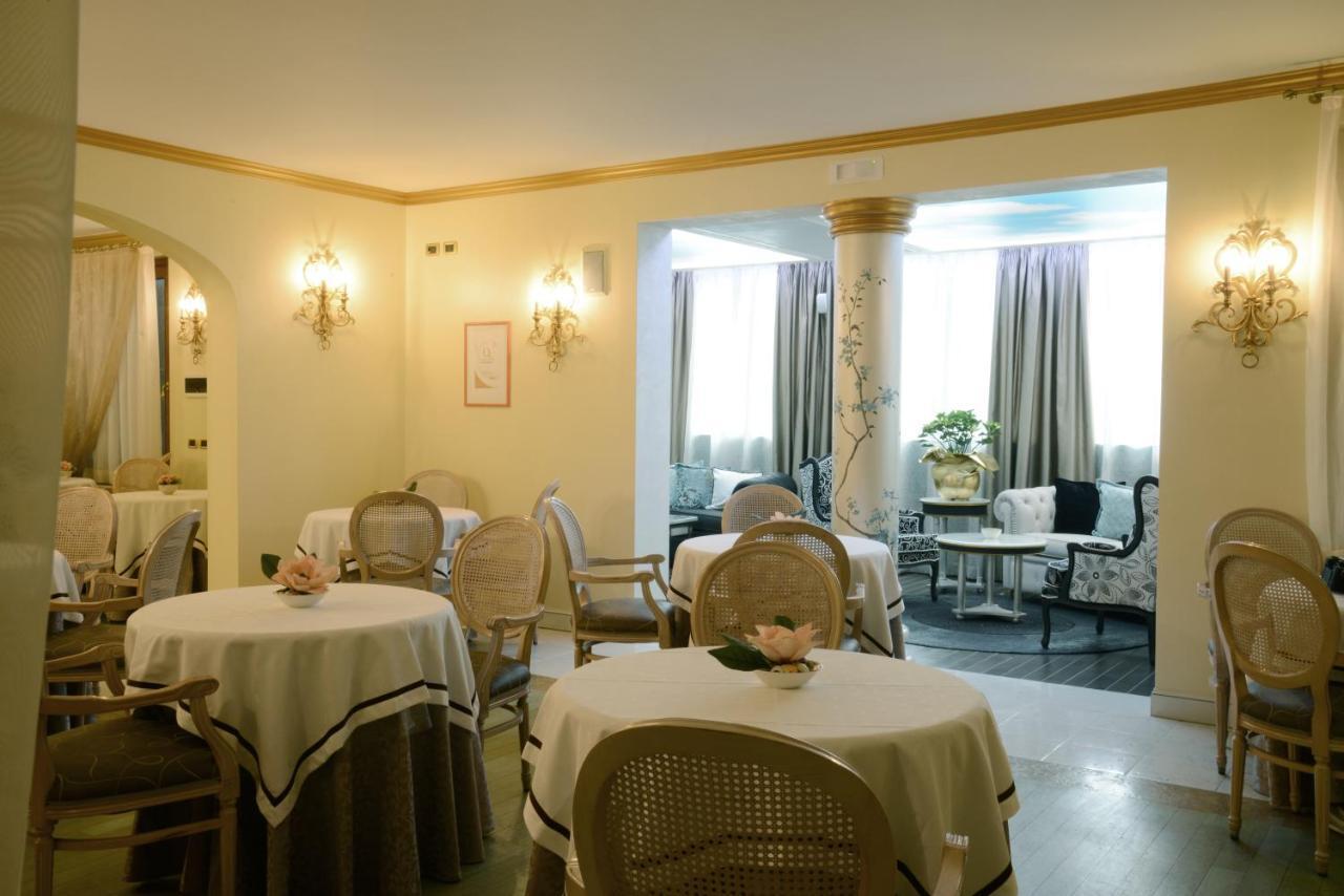 Vip'S Motel Luxury Accommodation & Spa Lonato del Garda Exterior foto
